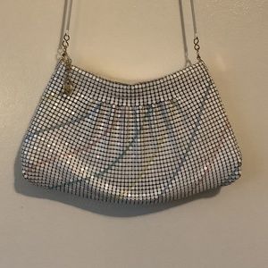 70s WHITE PASTEL CHAIN METAL CROSSBODY PURSE